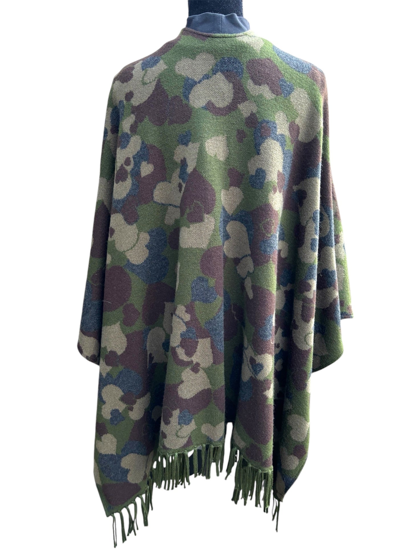 Heart Camo Shawl